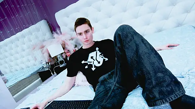 Swag_owner Adlı Modelin Web Kamerası Şovu