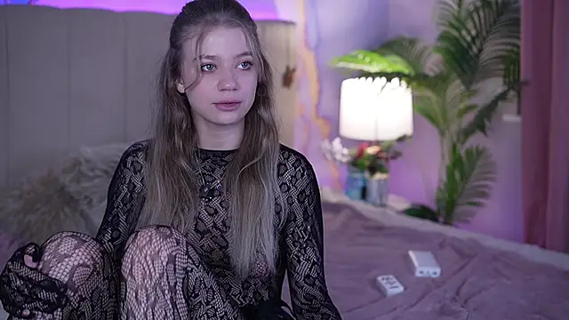 SunnyLay's Webcam Show