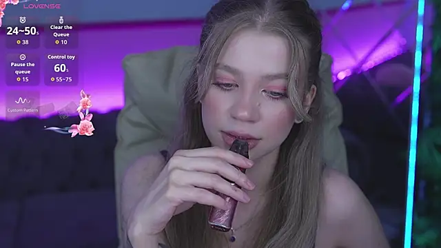 SunnyLay's Webcam Show