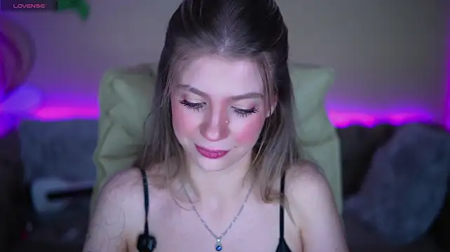SunnyLay's Live XXX Chat