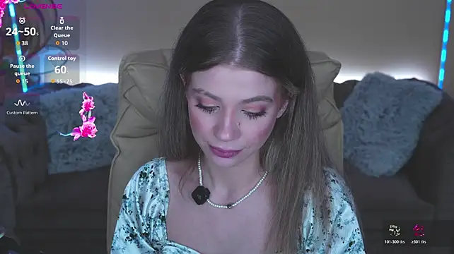 Show modela SunnyLay na web-kameri