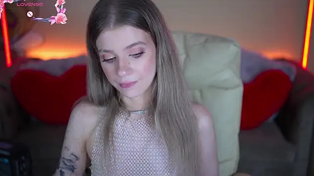 SunnyLay – Naživo XXX chat