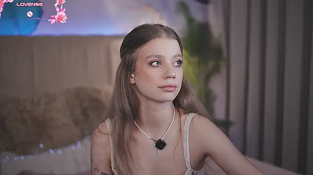 SunnyLay's Webcam Show
