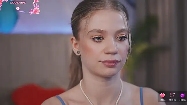 XXX chat uživo modela SunnyLay