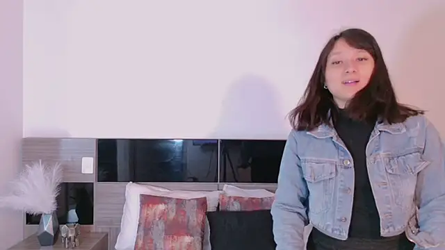 NinaGarcia Adlı Modelin Canlı XXX Sohbeti