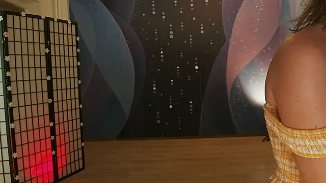 Intruderrorry's Live XXX Chat