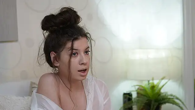 MonaPinky Webcam show
