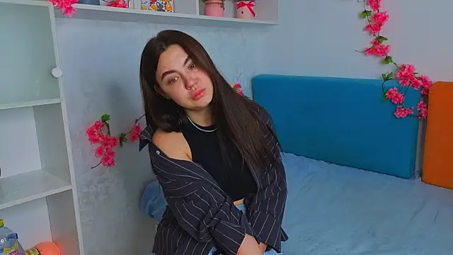 Chat +18 de SharikaCampau ao vivo