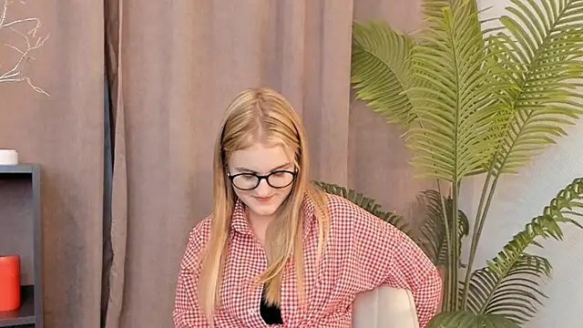 โชว์เว็บแคมของ CaroleeIlle