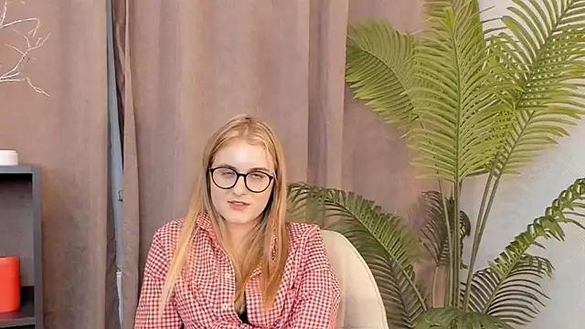 Show de CaroleeIlle na webcam