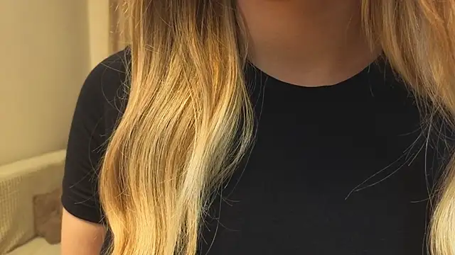 Webkamerová show CaroleeIlle