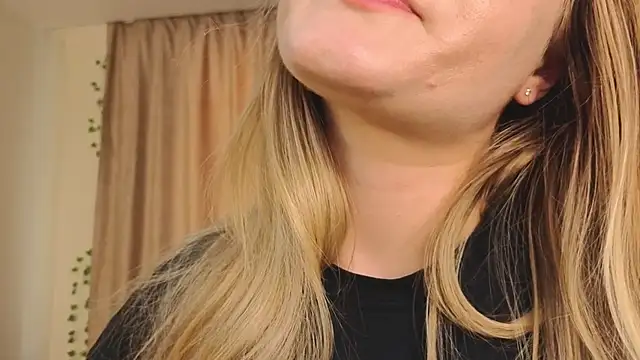 Webkamerová show CaroleeIlle