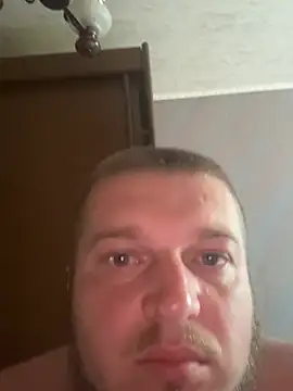 gysta_33 Show in webcam