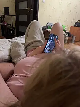 gysta_33 Show in webcam