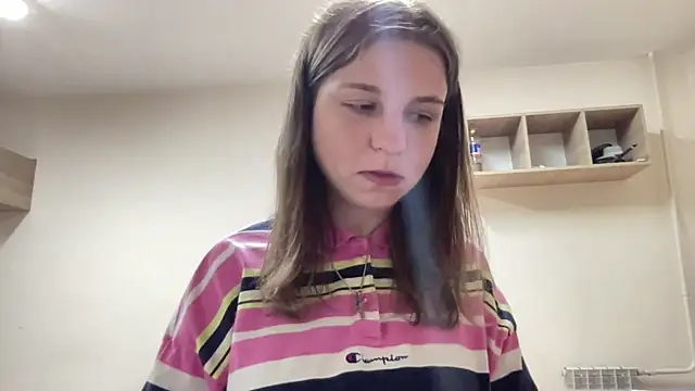 Živý XXX chat HwaTrippel