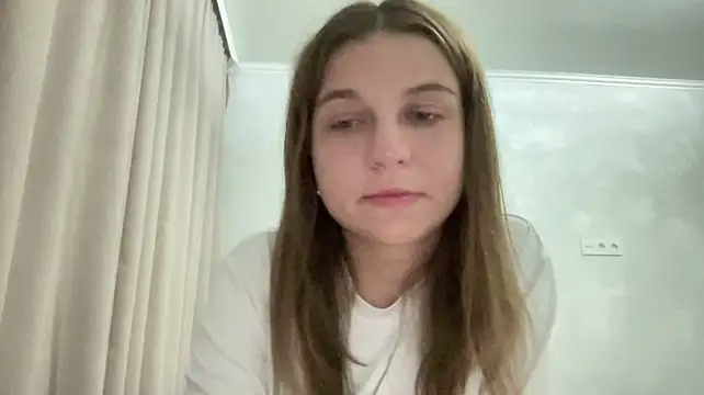 Chat XXX ao vivo de HwaTrippel