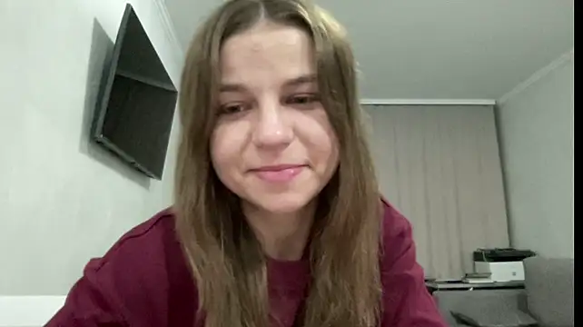 HwaTrippel Chat XXX live