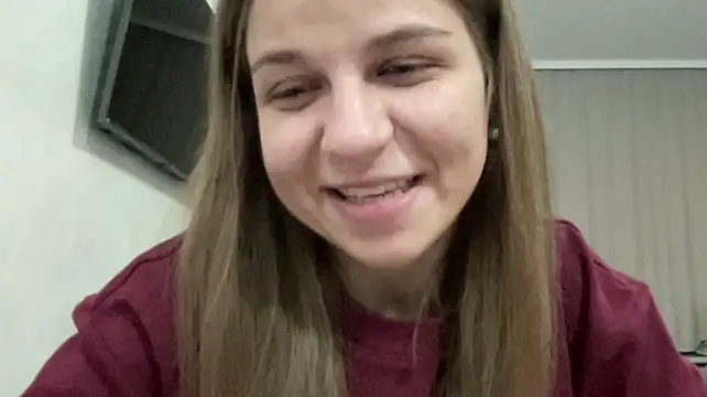 Živý XXX chat HwaTrippel
