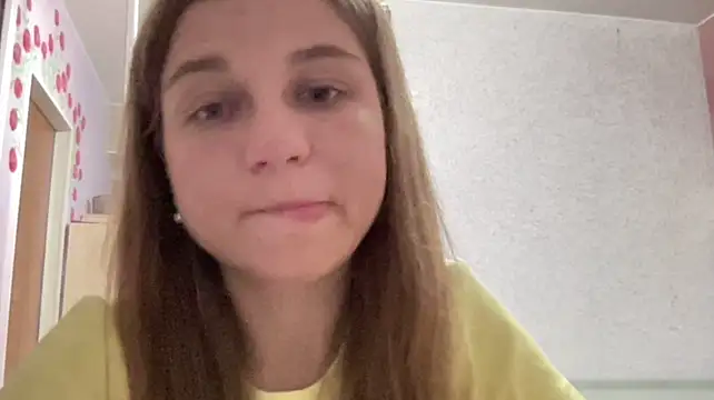 HwaTrippel's Live XXX Chat