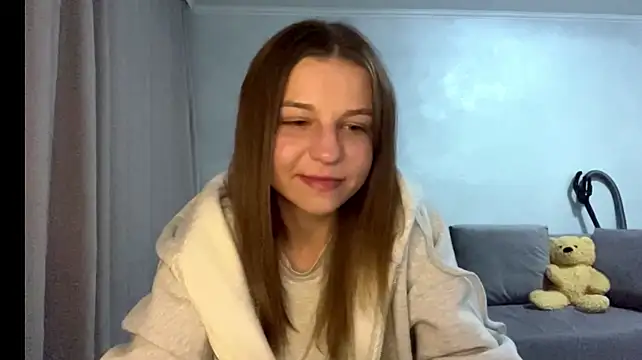 HwaTrippel Chat XXX live