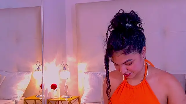 MelodyAlvarez – Live XXX-chat