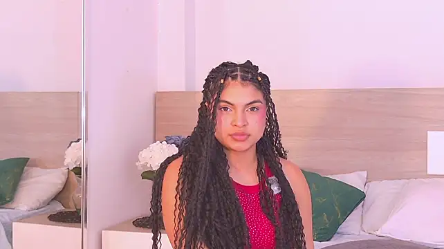 MelodyAlvarez Chat XXX in diretta