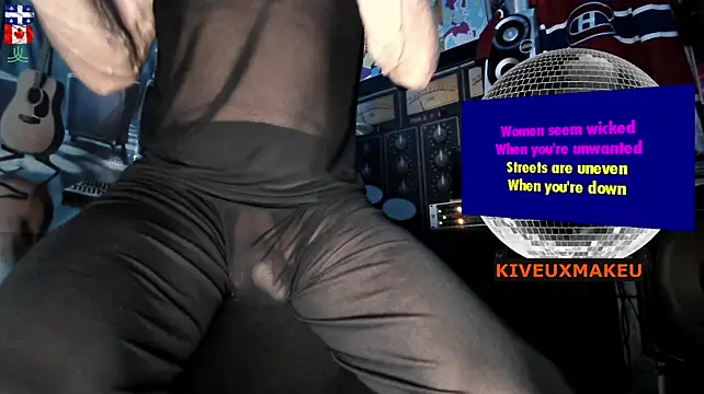 Webkamerová show kiveuxmaqueue