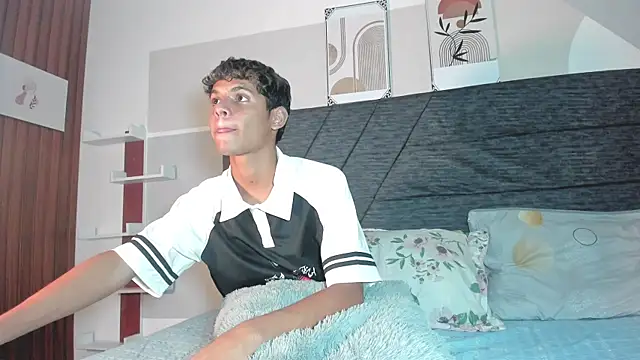 nico_vega – webcam-show