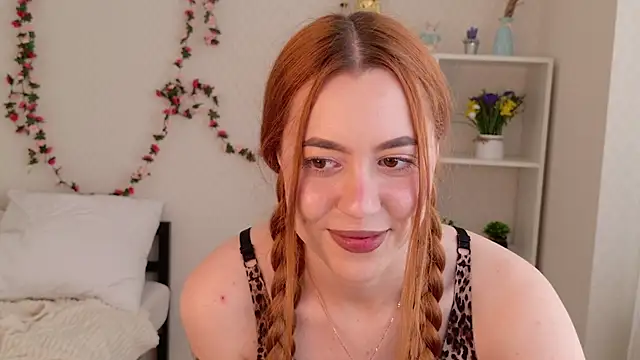 Mirabella_Flower's Live XXX Chat