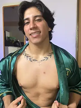 Alexx_Cano_ Show in webcam