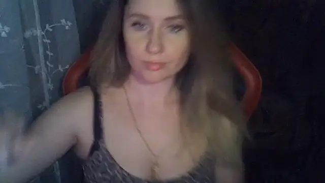 Webkamerová show KiraKisskiss