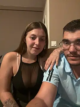 mknj1208's Live XXX Chat