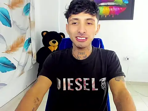 felix_mSqueen 在線直播表演