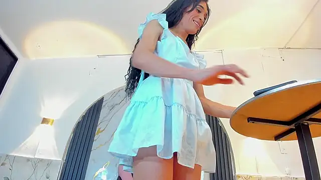 Pertunjukan Kamera Web geinnys_gonzalez1