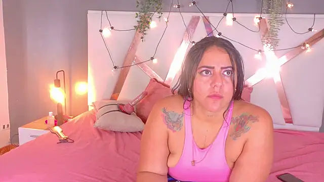 Chat +18 de ShelyEvans__ ao vivo