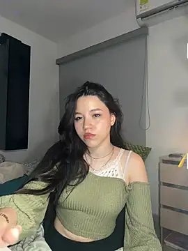 _RubyNoir_'s Live XXX Chat