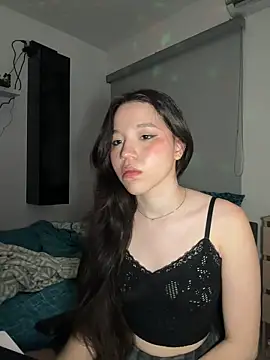 _RubyNoir_ Show in webcam