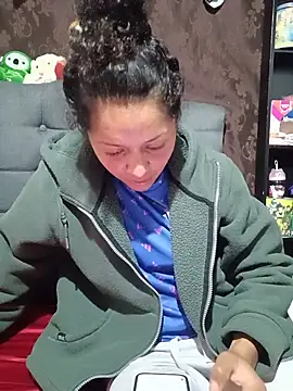 Estrella2001's Live XXX Chat