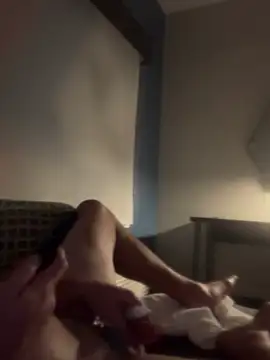 dilfwhore-69 webkamerás műsora