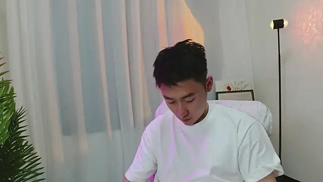 yyy66kk 在線直播表演