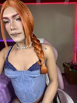 _KittyQueen12 Show in webcam