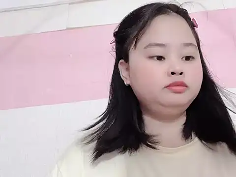 Elysia679 Show Webcam