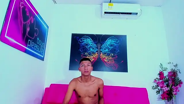 Show de Thomy_hard na webcam