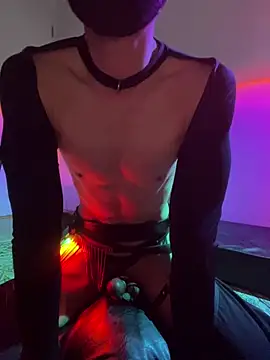 YELURK Show in webcam