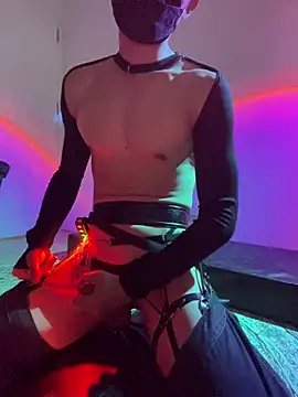 YELURK webcam show
