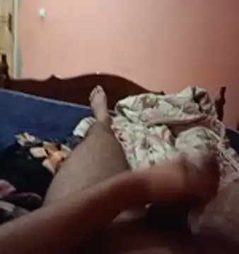 bouzidi3 Show Webcam