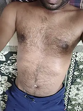 kamamadhuuu Show in webcam
