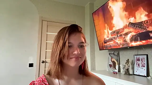 Karolinefrog Show in webcam