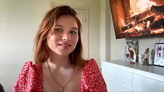 Pertunjukan Kamera Web Karolinefrog