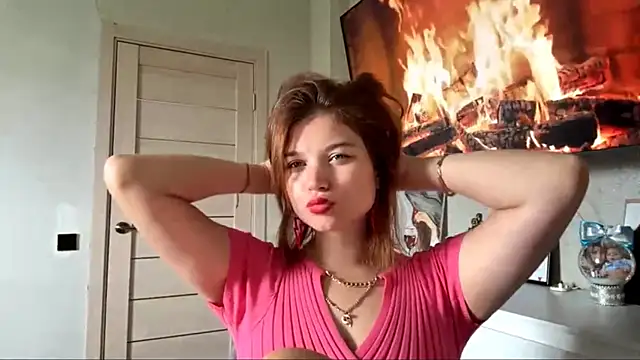 Karolinefrog's Webcam Show